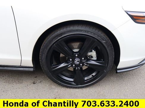 Certified 2025 Honda Accord Sport image 28