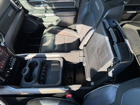 Used 2019 RAM 1500 Laramie image 49