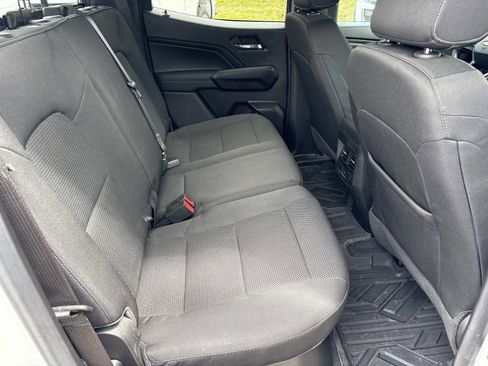 Used 2023 Chevrolet Colorado LT w/ LT Convenience Package II AWD/4WD image 31