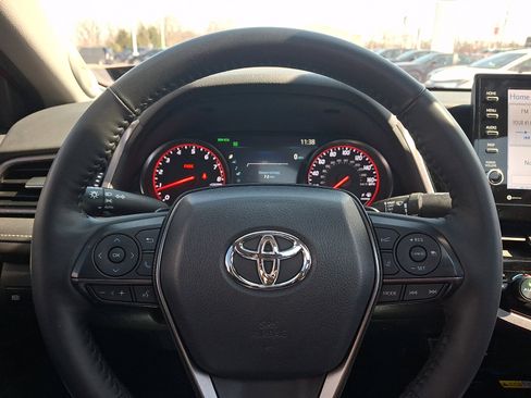 Used 2024 Toyota Camry XSE w/ Navigation Package image 19
