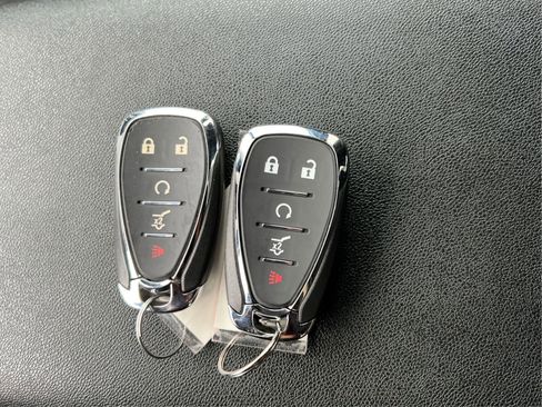 Used 2024 Chevrolet Equinox LT AWD/4WD image 34