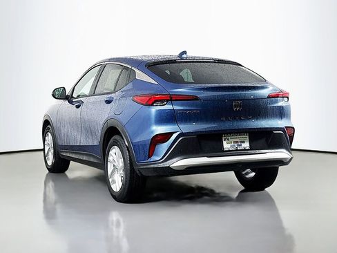 Used 2025 Buick Envista Preferred w/ Convenience I Package image 6