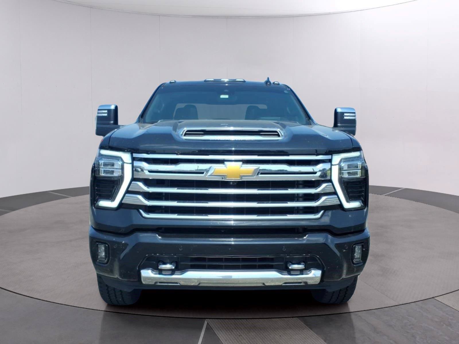Certified 2024 Chevrolet Silverado 2500 High Country w/ High Country Premium Package AWD/4WD image 10