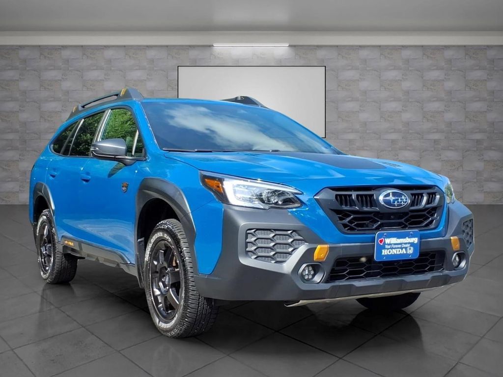 Used 2025 Subaru Outback Wilderness AWD/4WD image 1