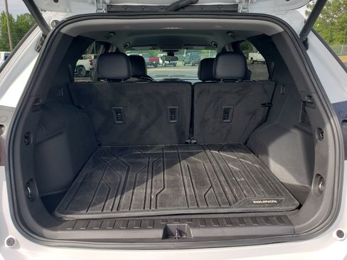 Used 2022 Chevrolet Equinox LT FWD image 10