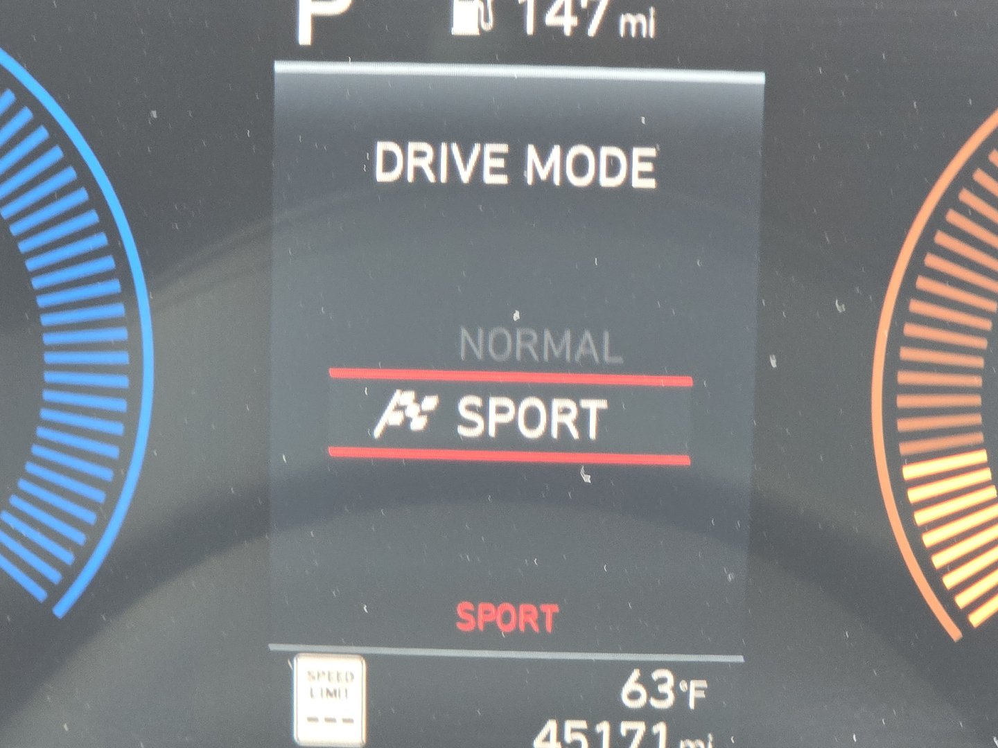 Used 2024 Hyundai Kona SEL FWD image 9