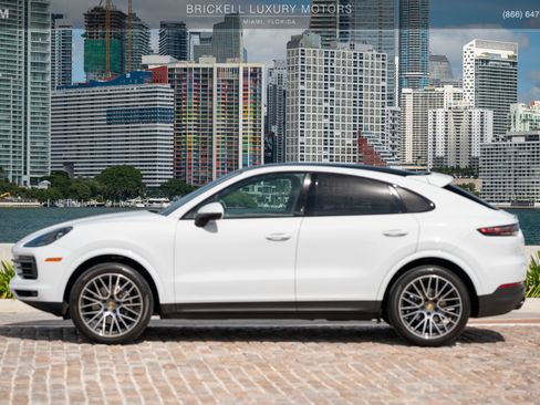 Used 2020 Porsche Cayenne image 10