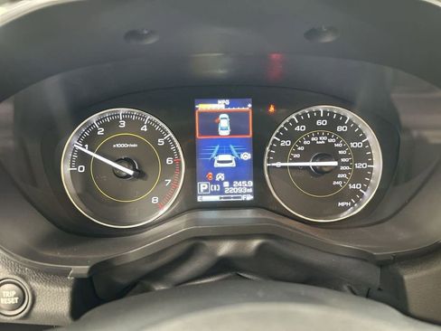Used 2022 Subaru Crosstrek 2.5i Sport w/ Moonroof Package AWD/4WD image 13