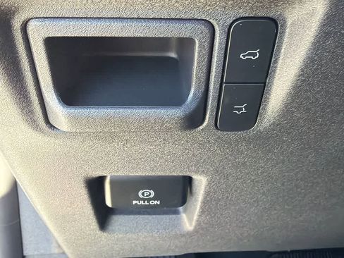 New 2026 Ford Expedition Max Active image 33