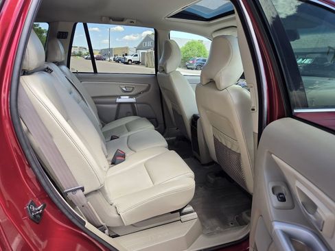 Used 2004 Volvo XC90 T6 AWD/4WD image 15