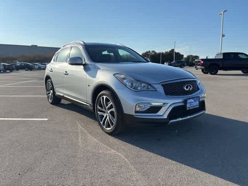 Used 2017 INFINITI QX50 2WD w/ Deluxe Touring Package image 7