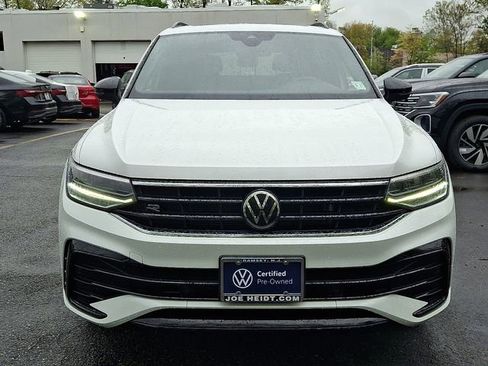 Used 2022 Volkswagen Tiguan SE R-Line AWD/4WD image 3