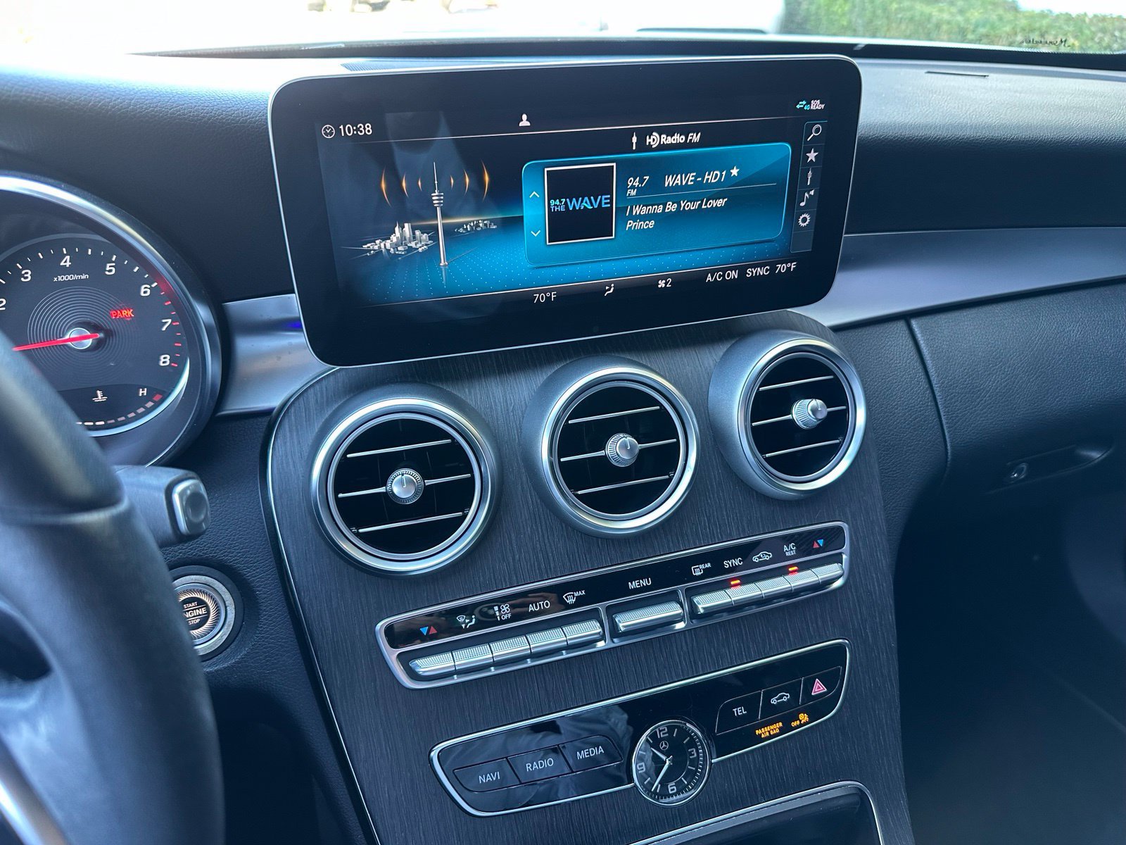 Used 2020 Mercedes-Benz C 300 Coupe image 5