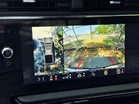 New 2026 GMC Sierra 1500 AT4 w/ AT4 Premium Package AWD/4WD image 22