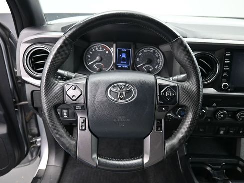 Certified 2020 Toyota Tacoma TRD Off-Road image 16