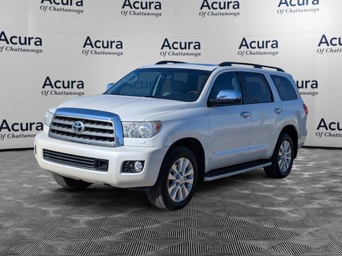 Used 2015 Toyota Sequoia Platinum image 4