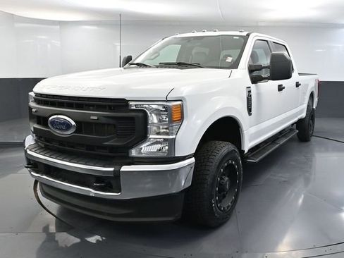 Used 2021 Ford F250 XL w/ Power Equipment Group image 12