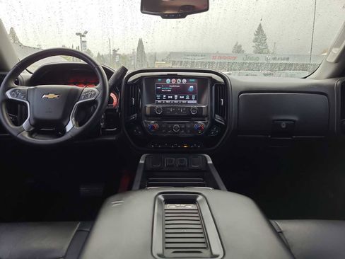 Used 2017 Chevrolet Silverado 1500 LTZ Z71 w/ LTZ Plus Package AWD/4WD image 18