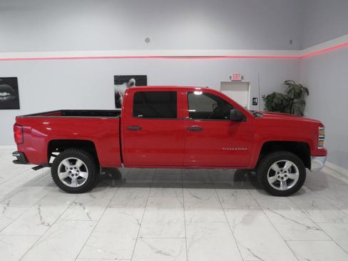 Used 2014 Chevrolet Silverado 1500 LT RWD image 2