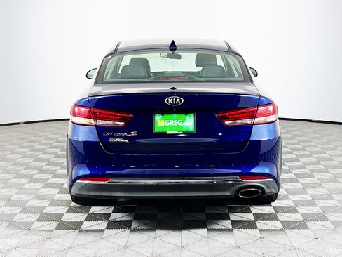 Used 2018 Kia Optima S w/ 18" Alloy Wheels Package image 8