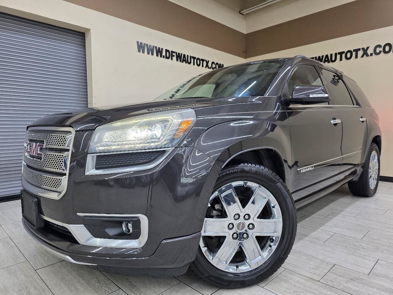 Used 2015 GMC Acadia Denali AWD/4WD image 1