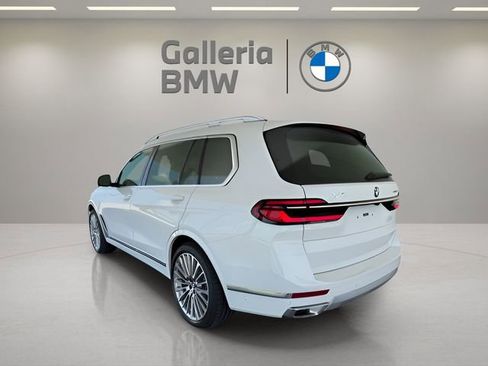 Used 2026 BMW X7 xDrive40i image 15