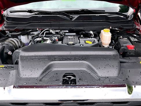 New 2026 RAM 5500 Tradesman w/ Chrome Appearance Group AWD/4WD image 11