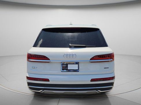 Used 2021 Audi Q7 2.0T Premium Plus AWD/4WD image 5