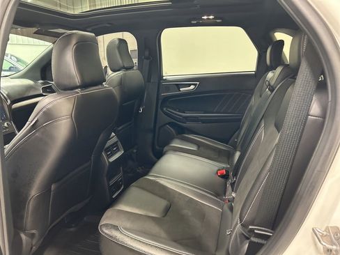 Used 2023 Ford Edge ST w/ Convenience Package image 26