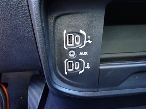 New 2026 RAM 2500 Tradesman AWD/4WD image 18