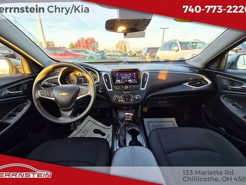 Used 2024 Chevrolet Malibu LT image 6