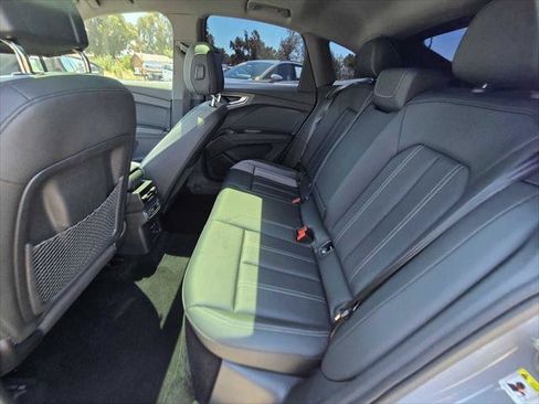 Used 2023 Audi Q4 e-tron Prestige AWD/4WD image 19