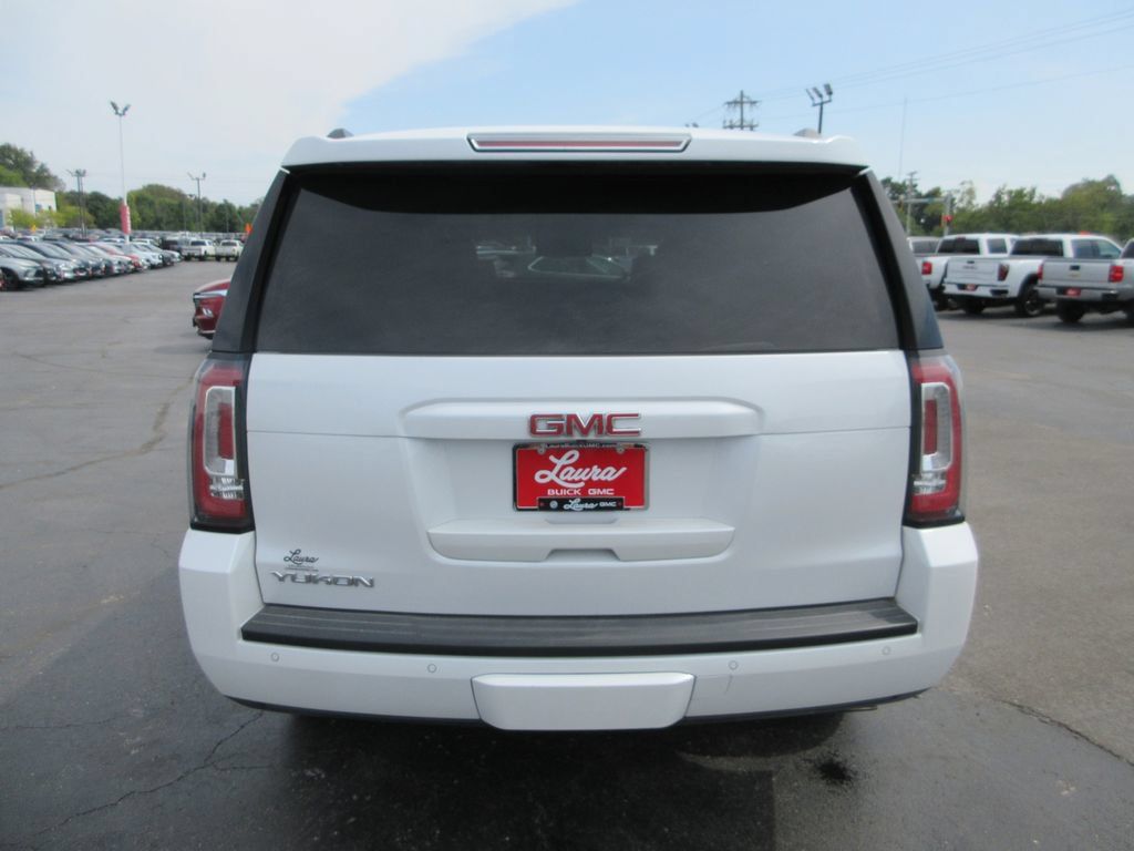 Used 2017 GMC Yukon SLT w/ Premium Edition AWD/4WD image 7
