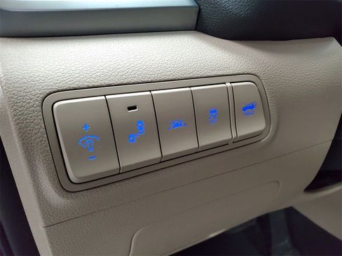 Used 2017 Hyundai Tucson Limited w/ Limited Ultimate Package 03 image 12