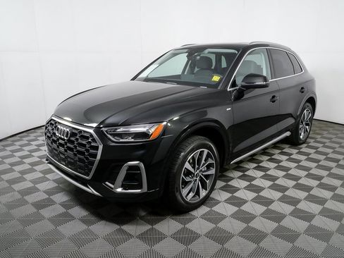 Used 2023 Audi Q5 2.0T Premium w/ Convenience Package image 25