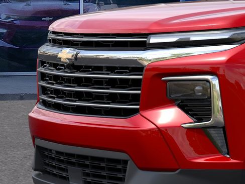 New 2026 Chevrolet Traverse LT w/ Driver Confidence Package AWD/4WD image 13