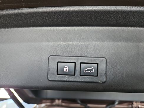 Used 2020 Subaru Ascent Limited AWD/4WD image 15