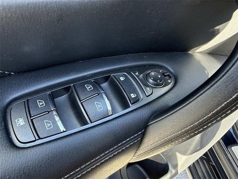 Used 2024 INFINITI QX80 Luxe image 12