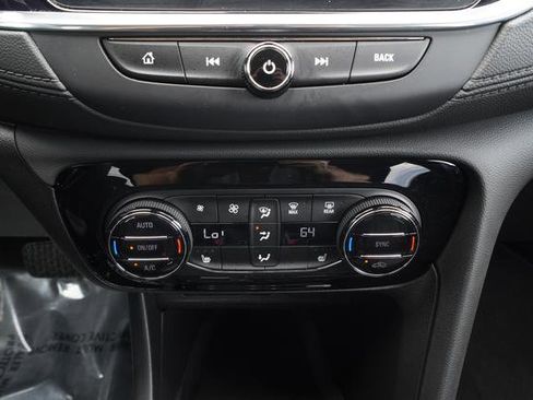 Used 2023 Buick Encore GX Select image 16