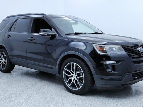 Used 2019 Ford Explorer Sport image 7
