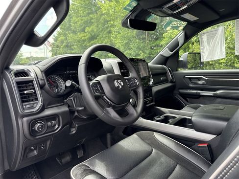 Used 2025 RAM 1500 Laramie w/ Sport Appearance Package image 11