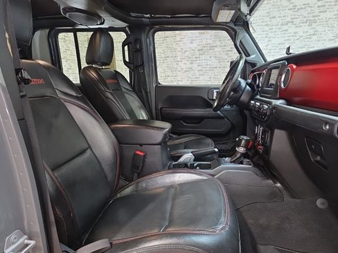 Used 2020 Jeep Gladiator Rubicon w/ LED Lighting Group image 11