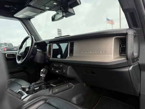 Certified 2025 Ford Bronco Outer Banks image 18