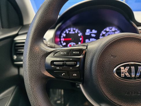Used 2019 Kia Rio LX image 15