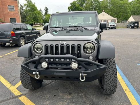 Used 2016 Jeep Wrangler Sport AWD/4WD image 10