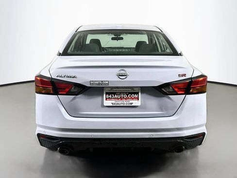 Used 2024 Nissan Altima 2.5 SR FWD image 6