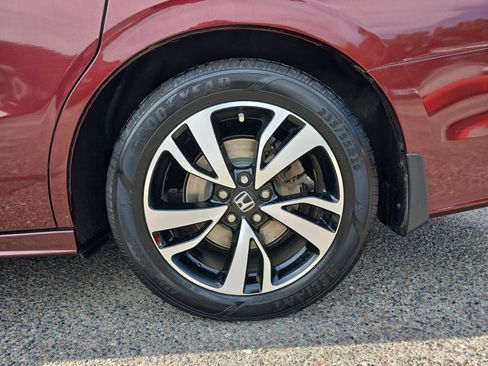 Used 2018 Honda Odyssey Elite image 36