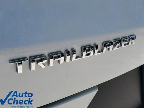 Used 2024 Chevrolet TrailBlazer ACTIV FWD image 10