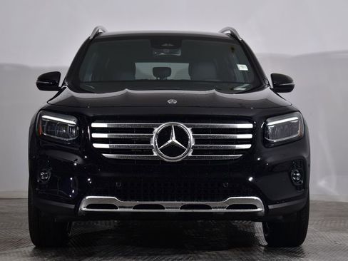 Certified 2025 Mercedes-Benz GLB 250 4MATIC image 8