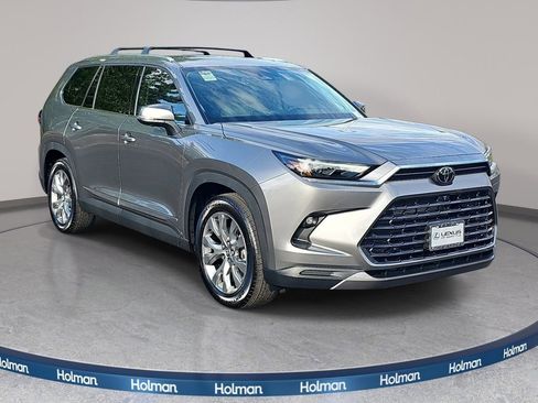 Used 2025 Toyota Grand Highlander AWD Hybrid image 7